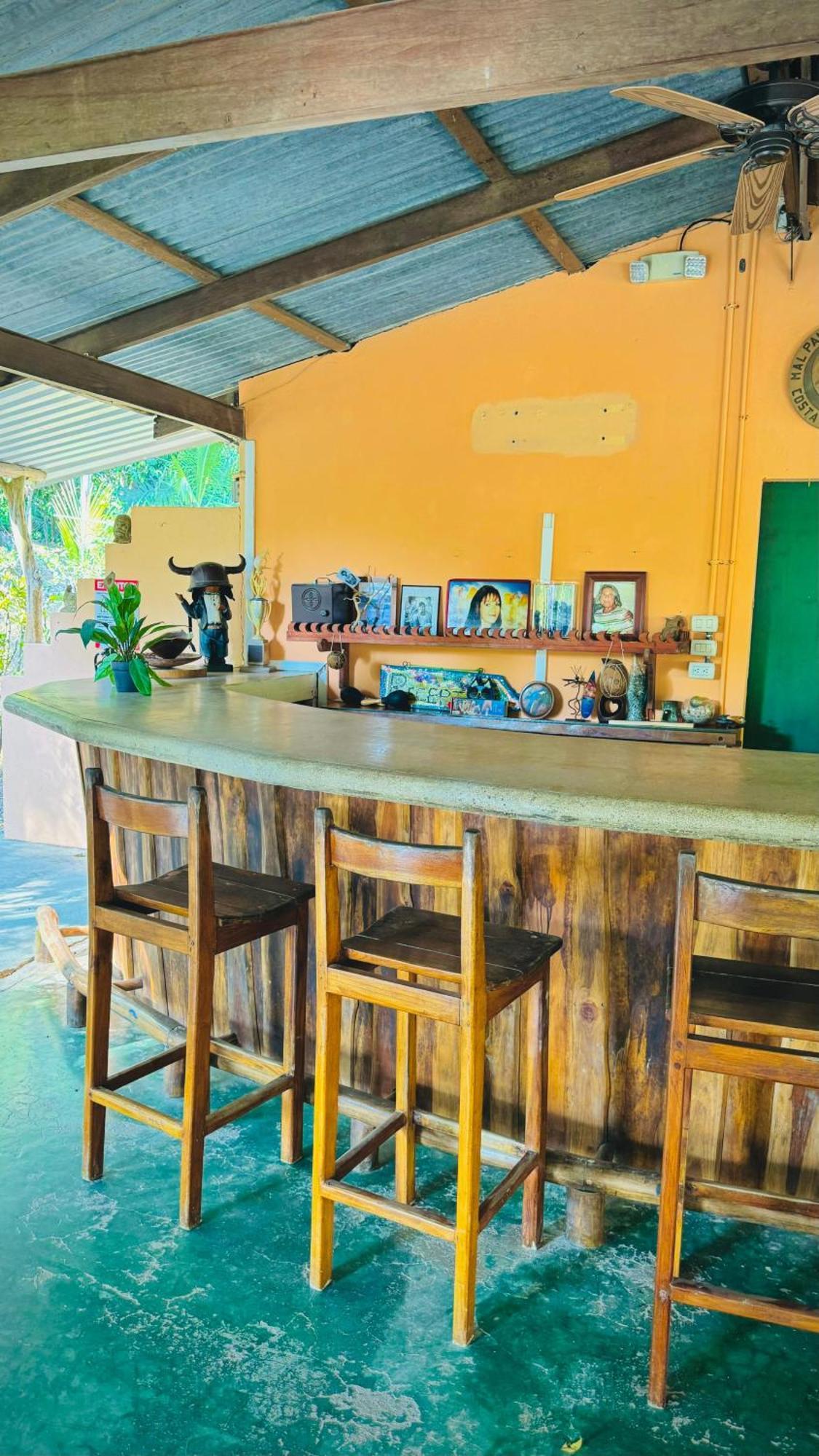 Playa Santa Teresa  Mal Pais Surf Camp酒店 外观 照片